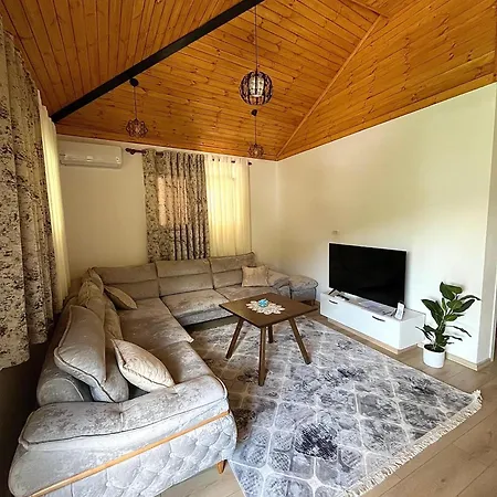 The Parkside Ii * Berat